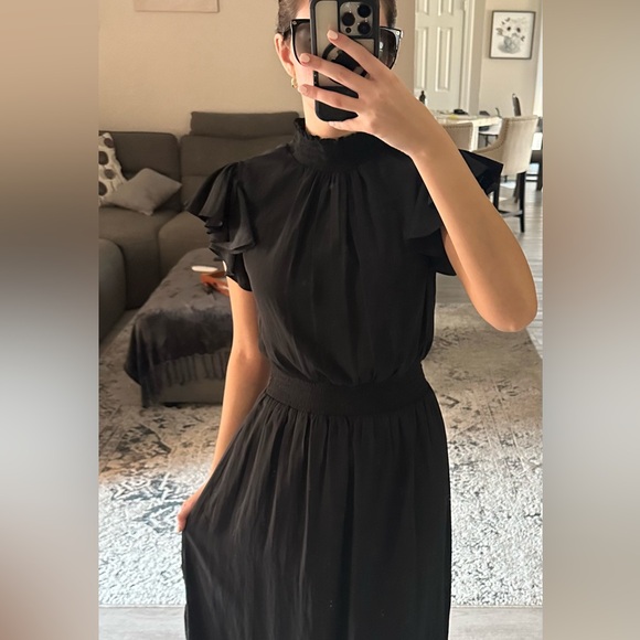 1 State - black maxi dress - Picture 2 of 4